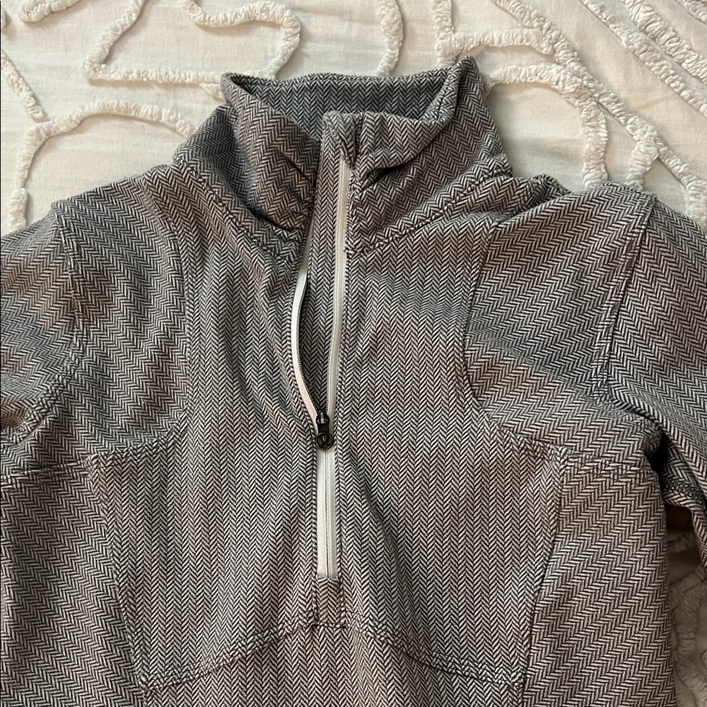 Lululemon Gray Quarter-Zip Pullover Sweater/Jacket - Picture 3 of 5